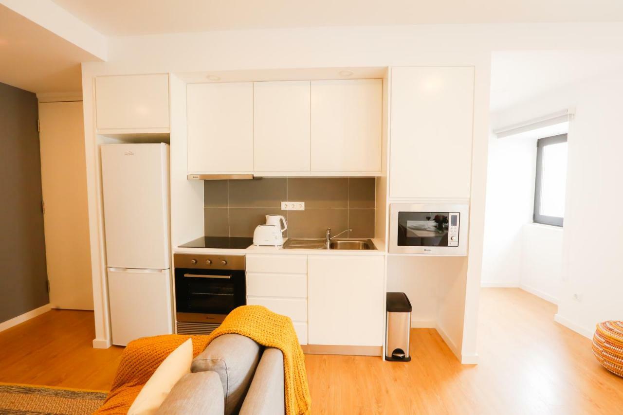 2 Towers Apartment Πόντα Ντελγκάντα Εξωτερικό φωτογραφία